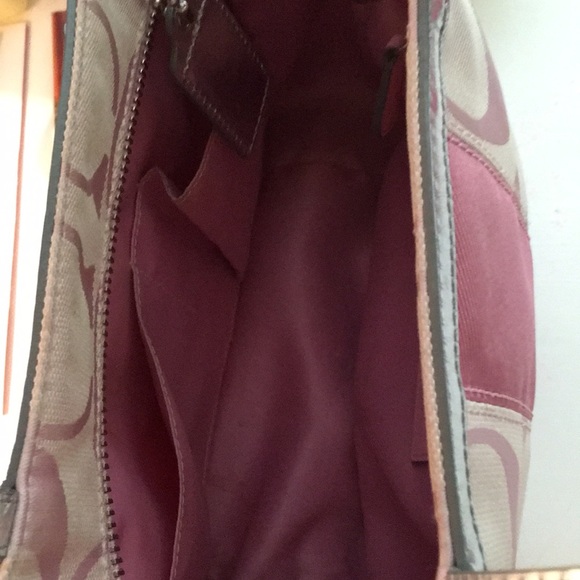 COACH PINK TOTE - Picture 3 of 9